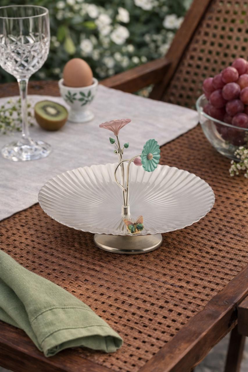 Daisy  Macroon Platter