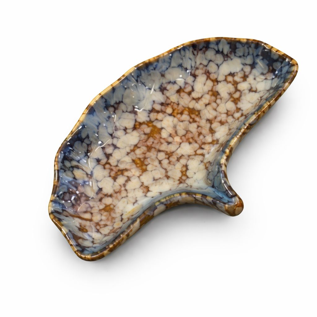 Leaf-Shaped Ceramic Dessert Plate