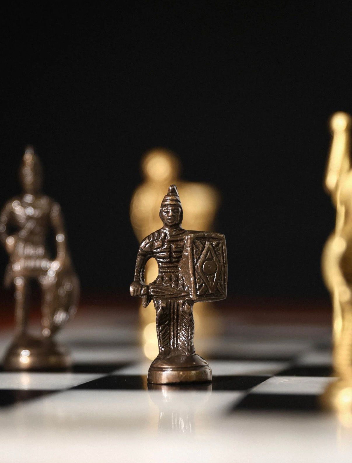 Checkmate Idol Chess